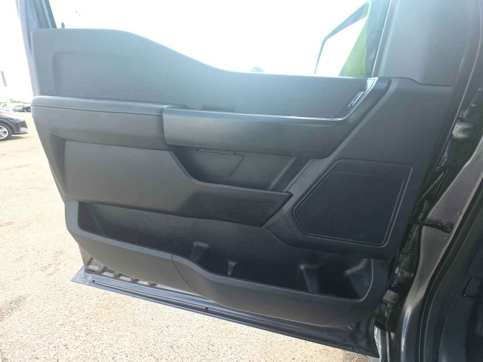 2025 Ford F-150 STX AWD