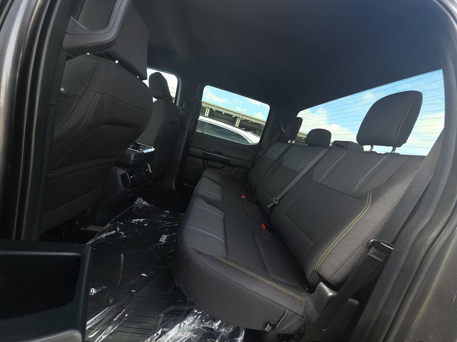 2025 Ford F-150 STX AWD