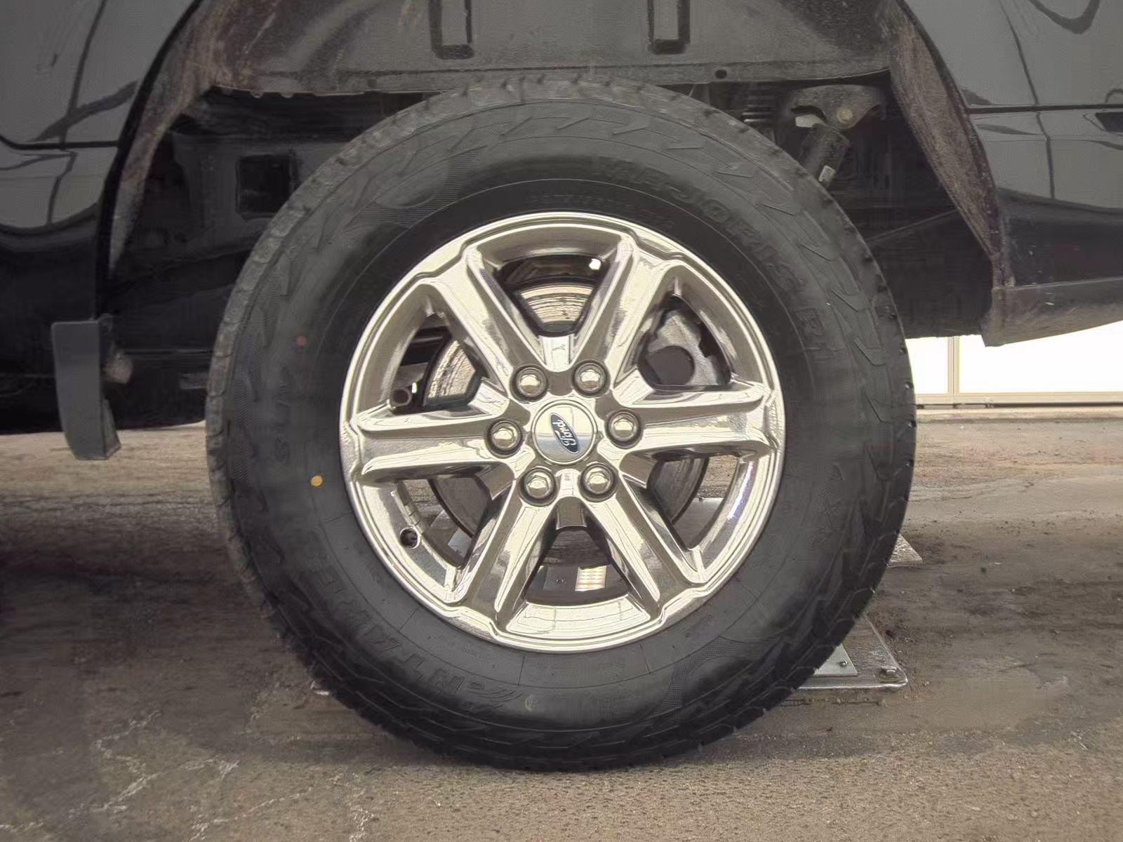2025 Ford F-150 XLT AWD