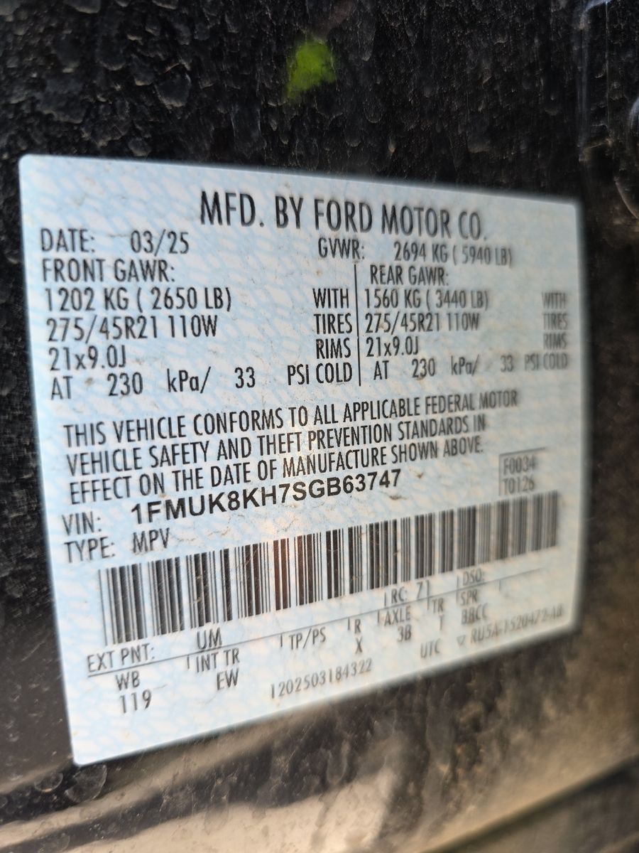 2025 Ford Explorer ST-Line AWD