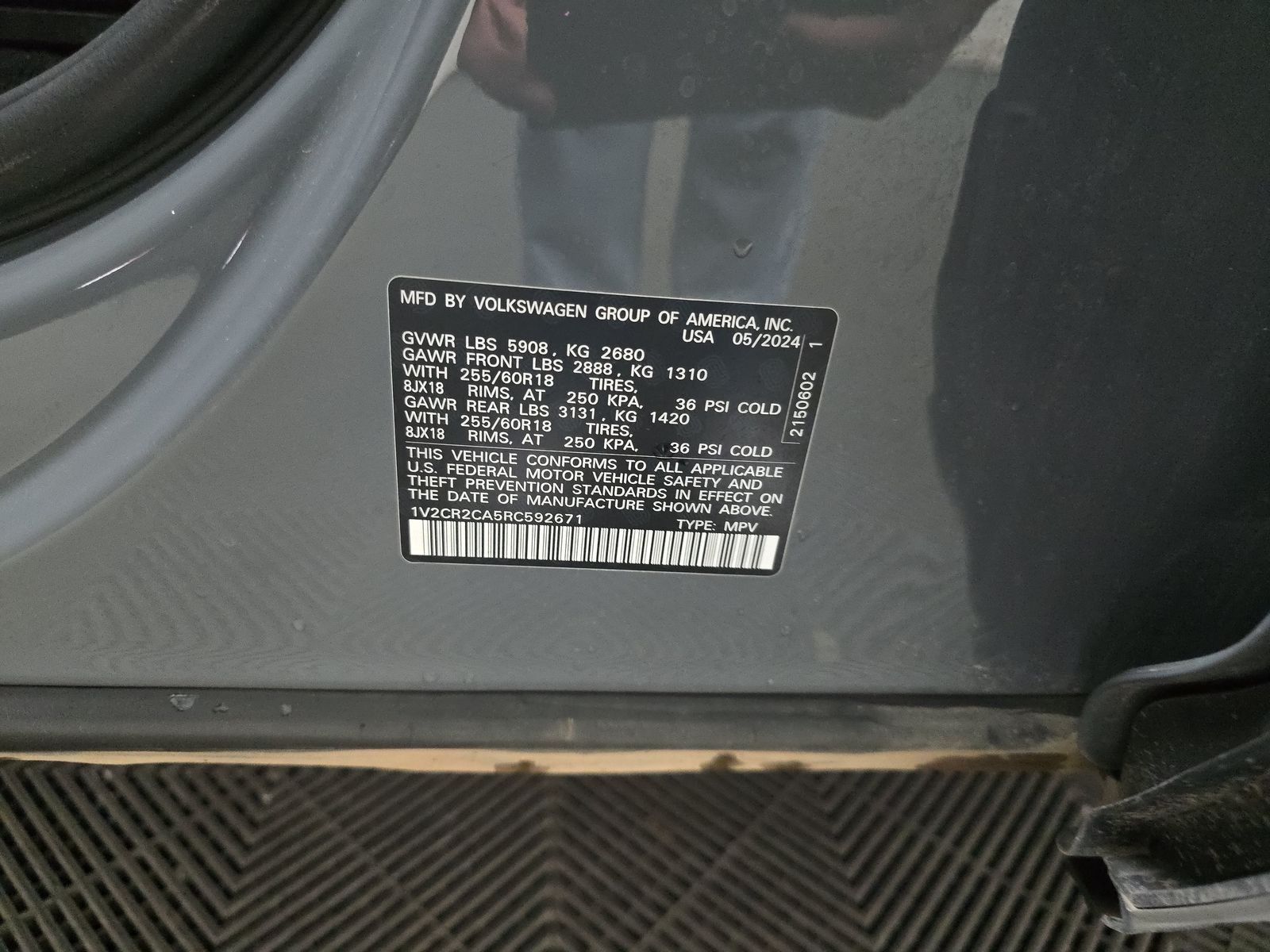 2024 Volkswagen Atlas 2.0T Peak Edition SE AWD