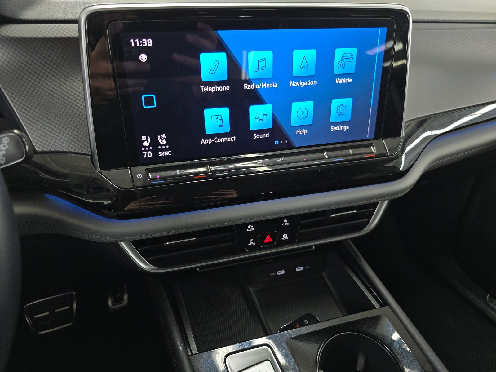 2024 Volkswagen Atlas 2.0T Peak Edition SE AWD