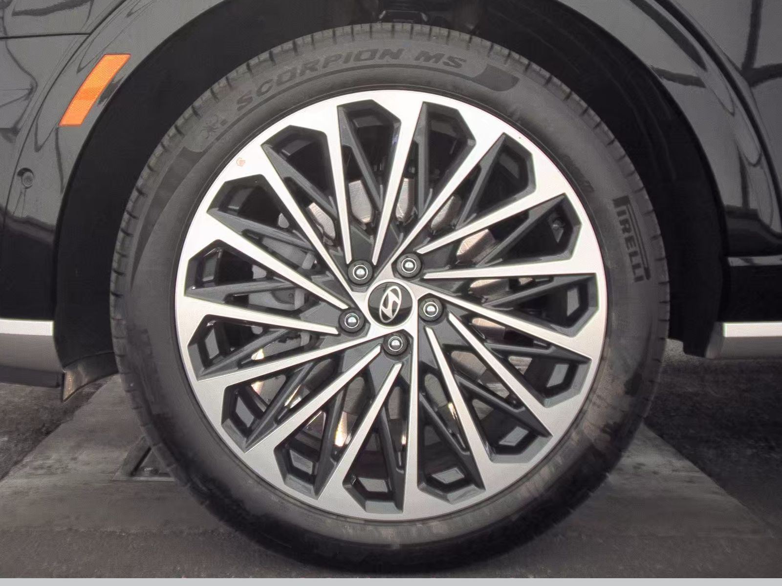 HYUNDAI PALISADE - 10