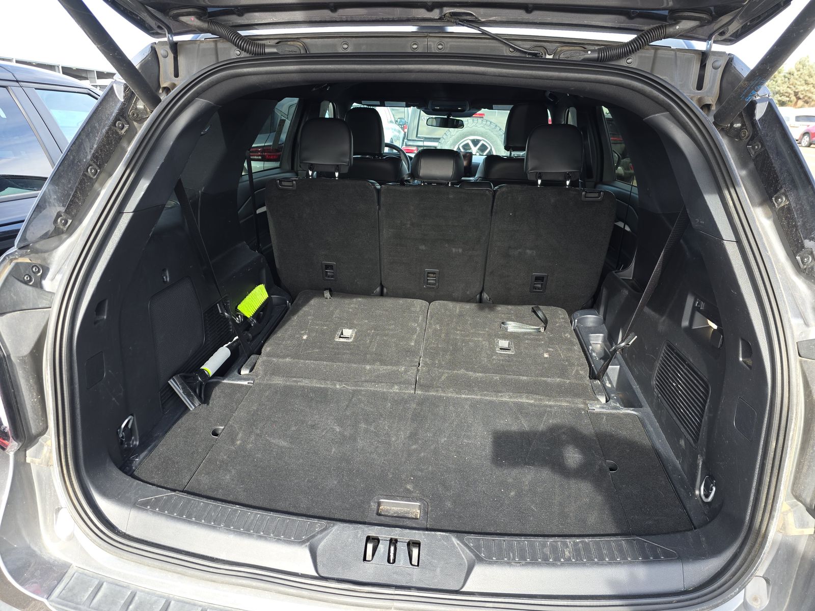 2025 Ford Explorer ST-Line AWD