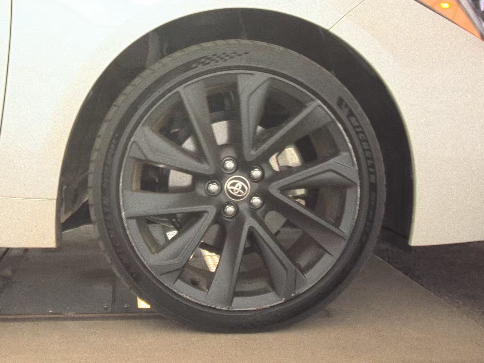 2024 Toyota Corolla Hybrid SE FWD