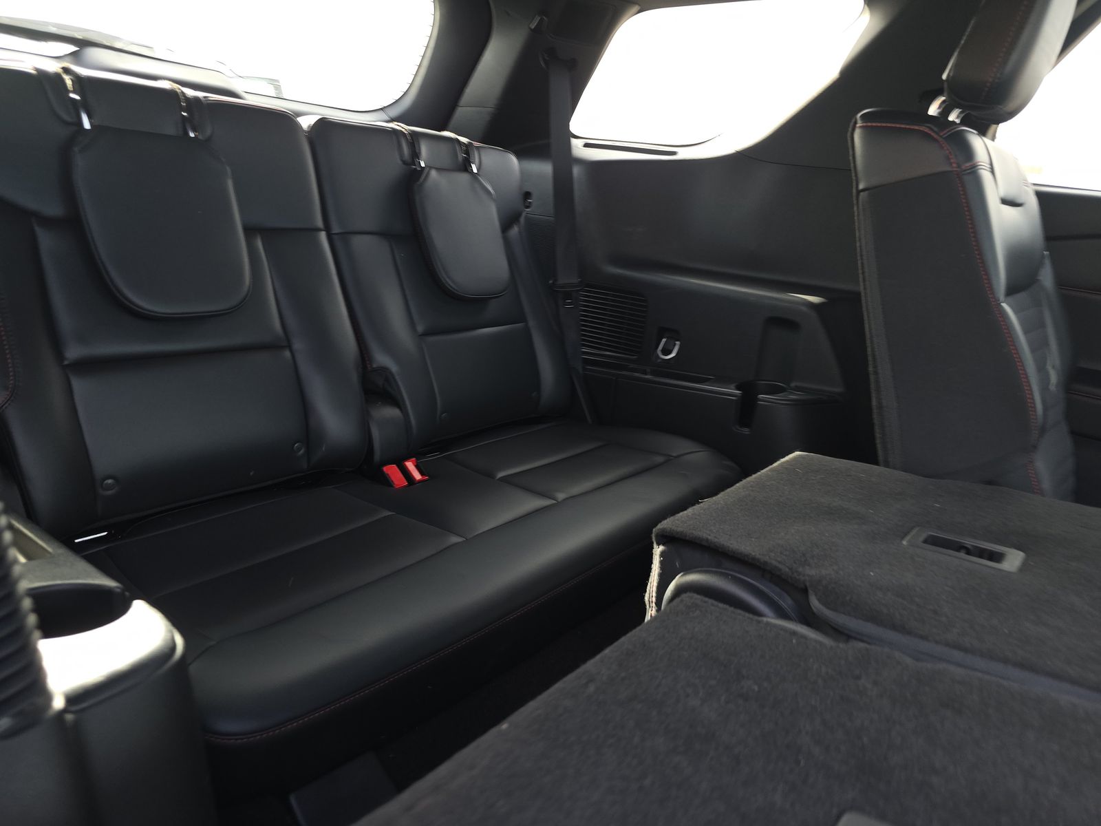 2025 Ford Explorer ST-Line AWD