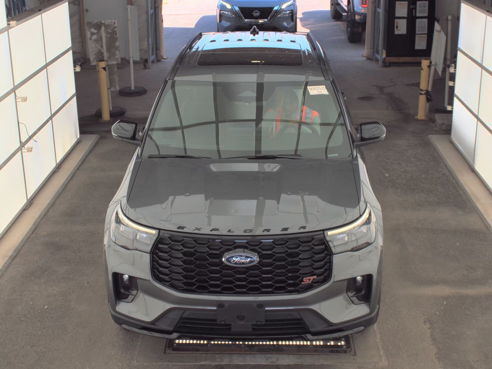 2025 Ford Explorer ST AWD