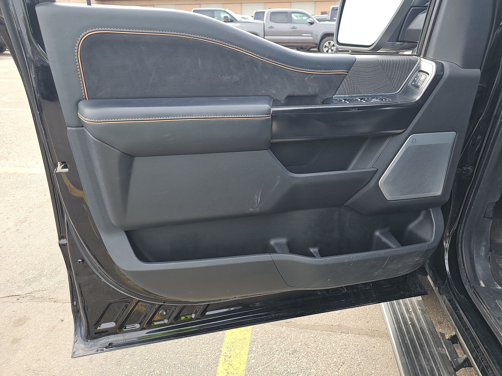 2023 Ford F-150 Platinum AWD