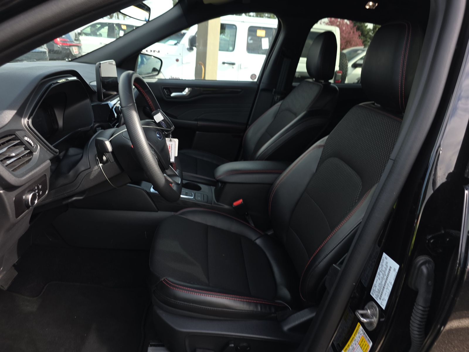 2025 Ford Escape ST-Line AWD