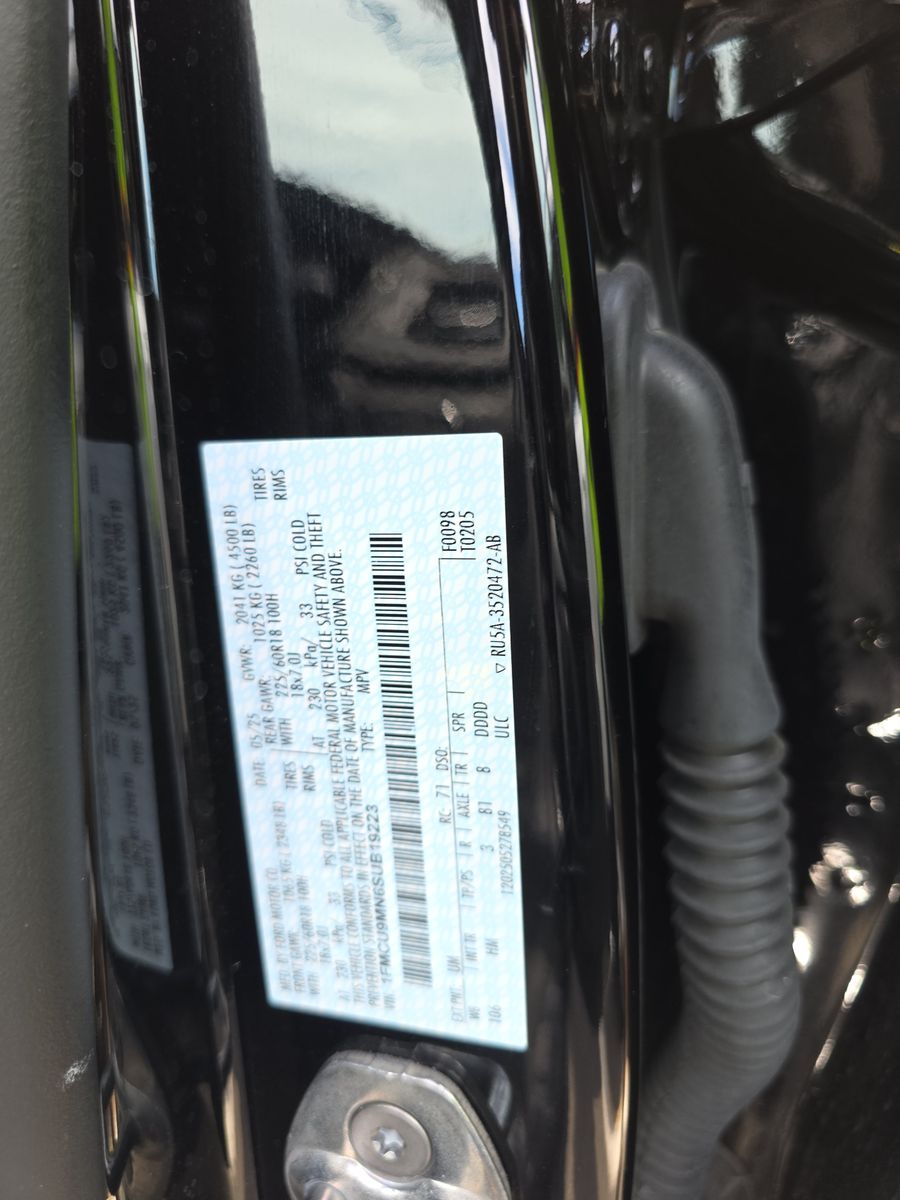 2025 Ford Escape ST-Line AWD