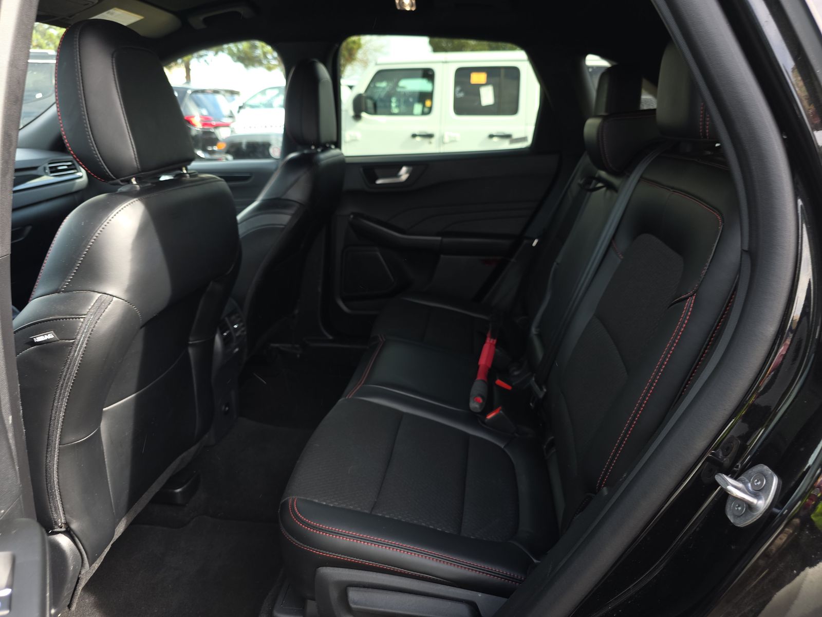 2025 Ford Escape ST-Line AWD