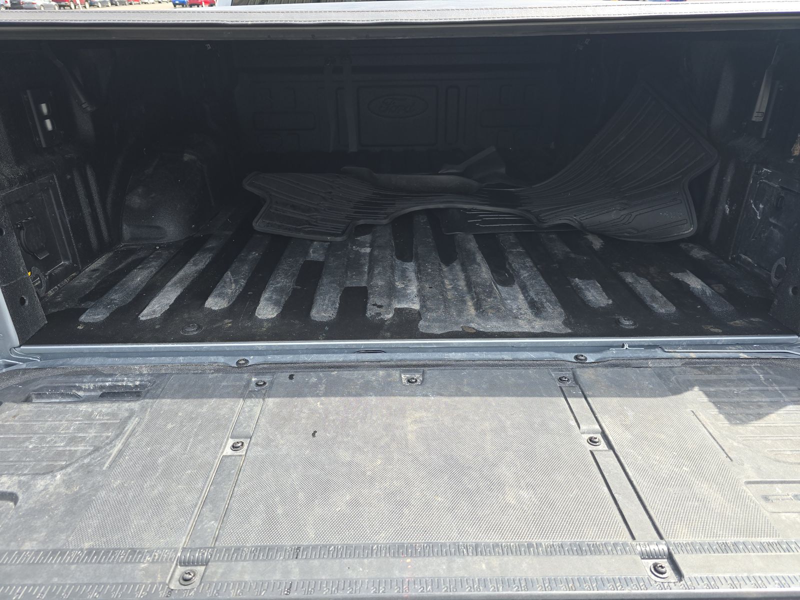 2025 Ford F-150 XLT AWD