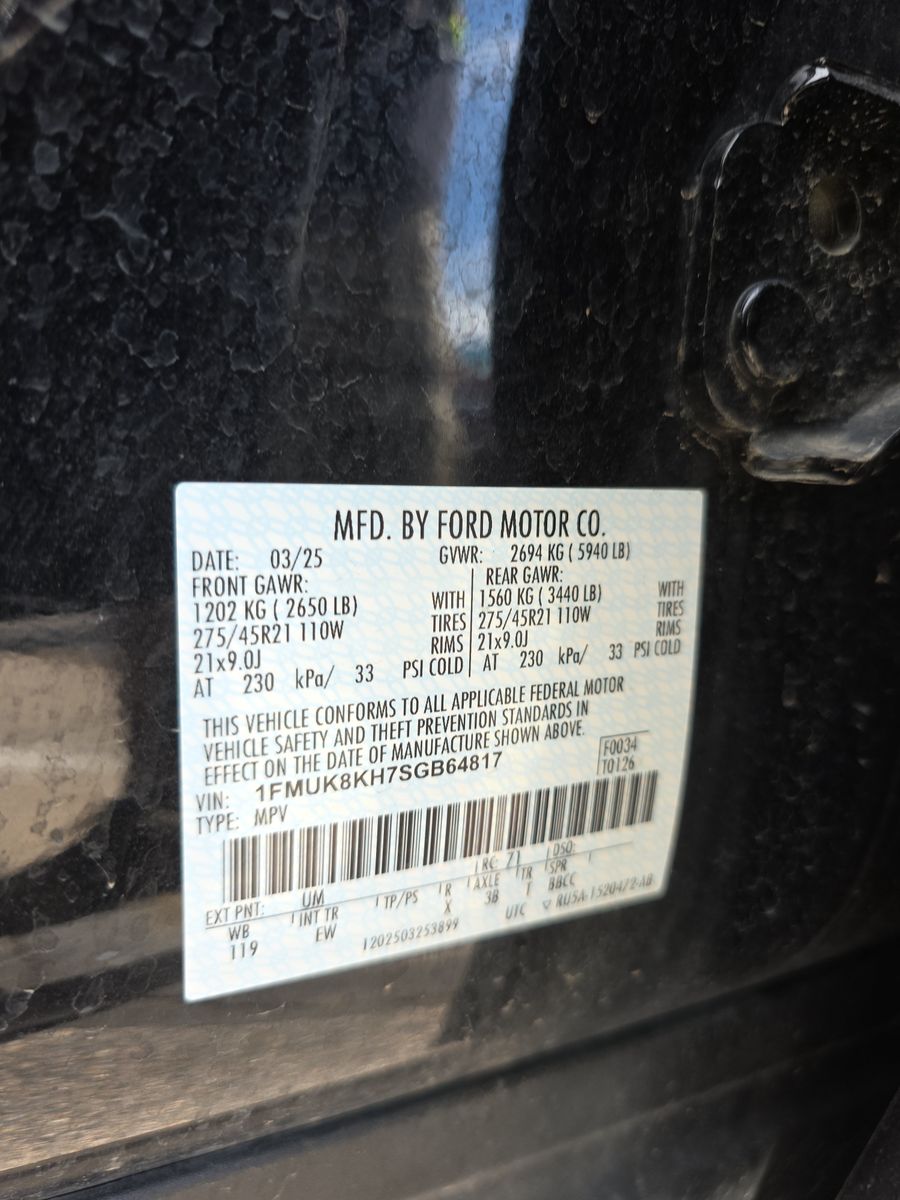 2025 Ford Explorer ST-Line AWD