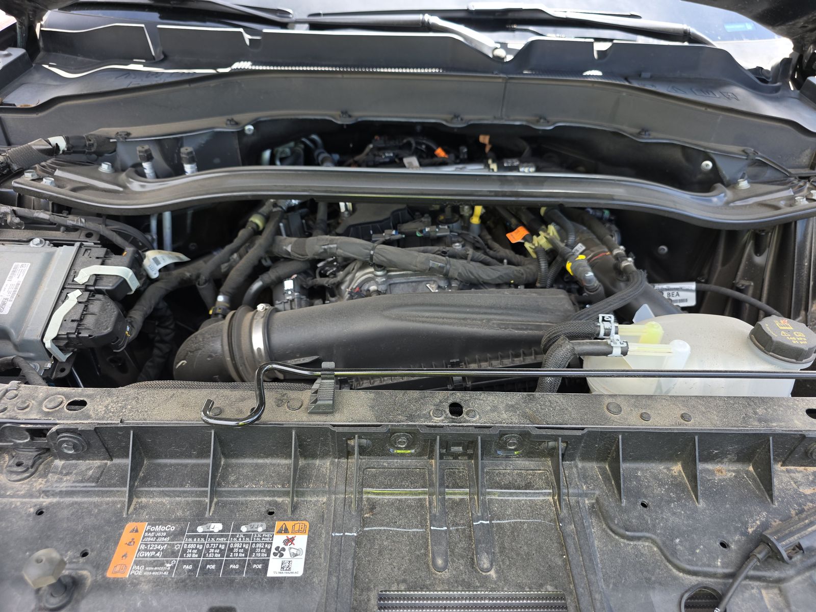 2025 Ford Explorer ST-Line AWD