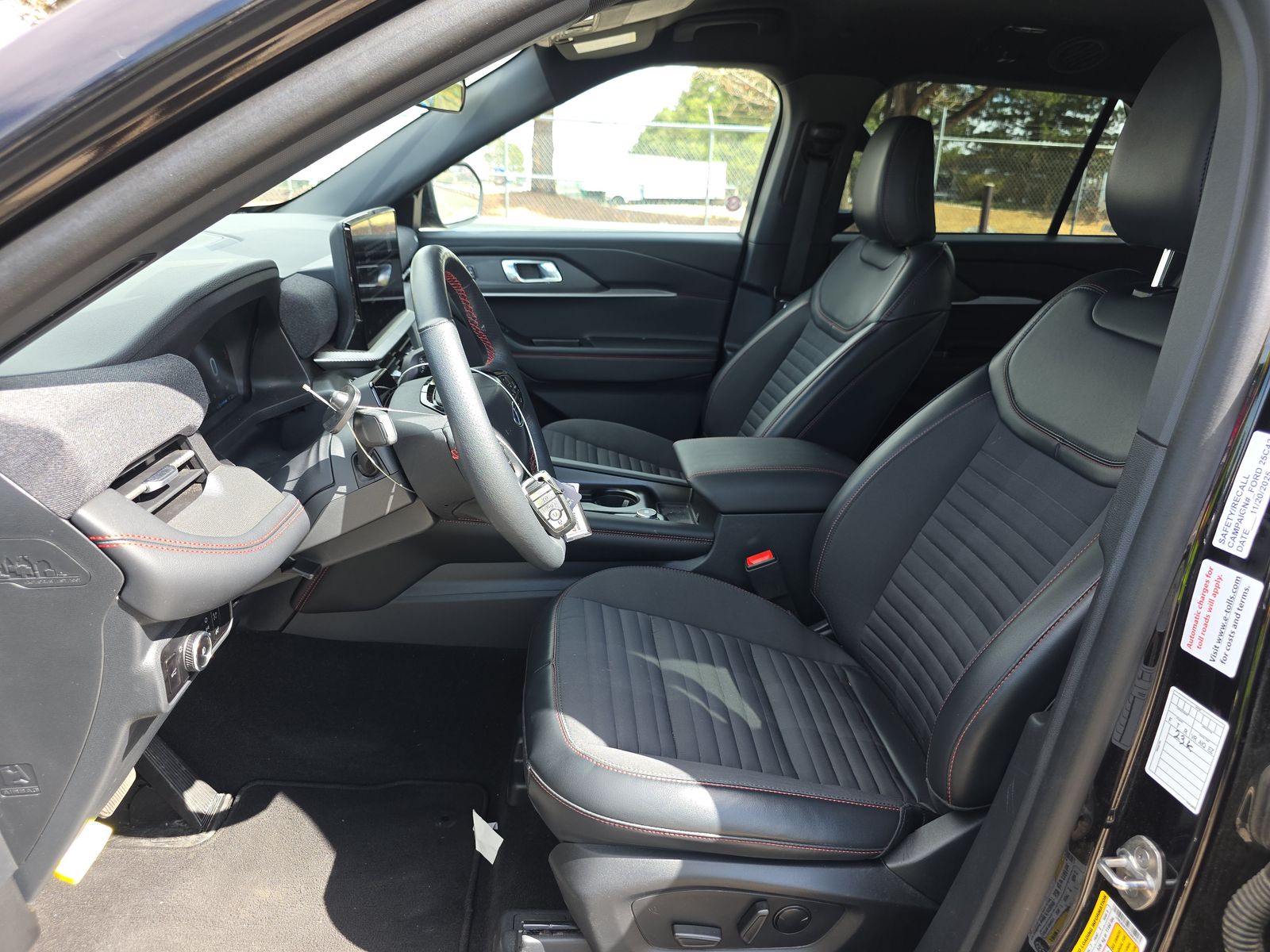 2025 Ford Explorer ST-Line AWD