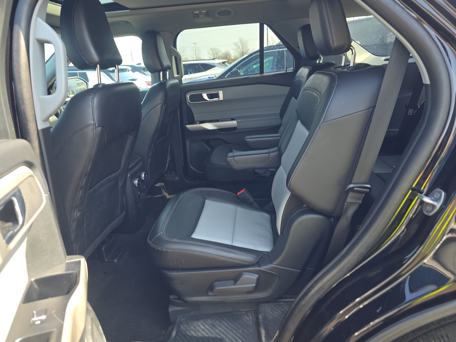 2023 Ford Explorer XLT AWD