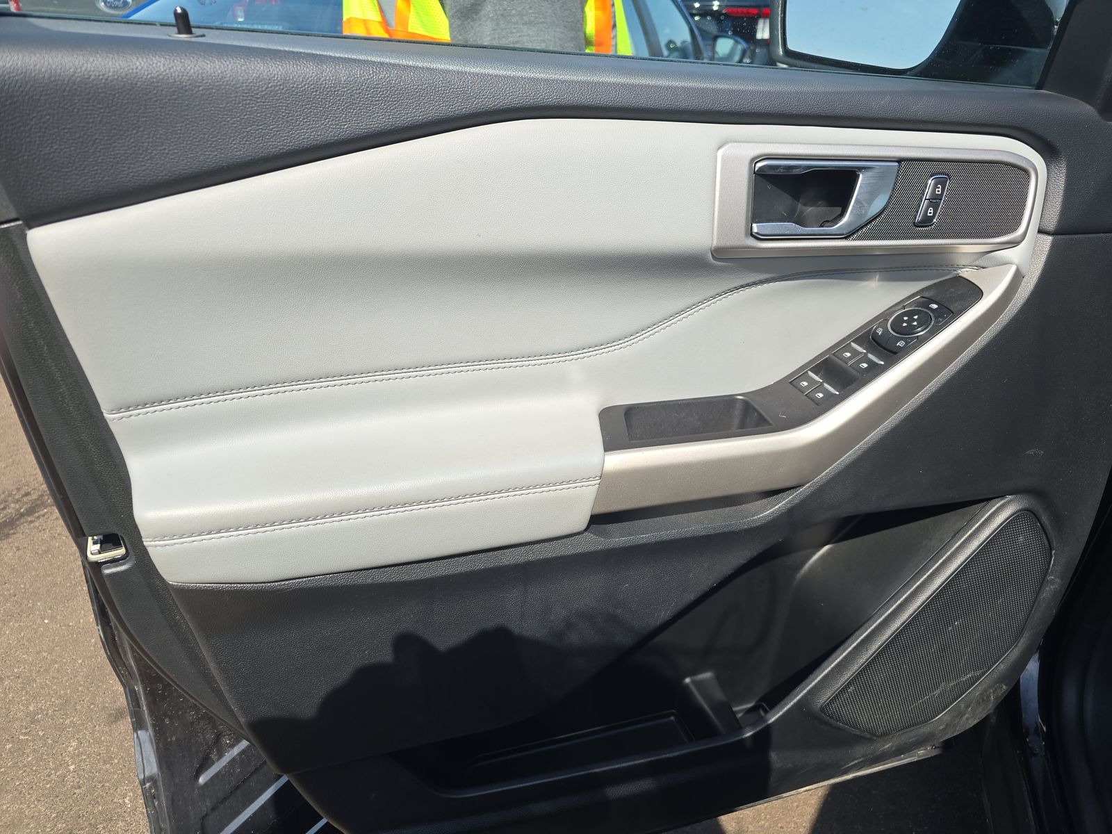 2023 Ford Explorer XLT AWD