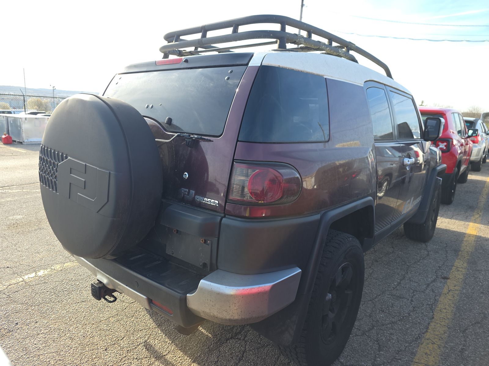 Toyota FJ Cruiser w/Rear Doors снимка Toyota FJ Cruiser w/Rear Doors