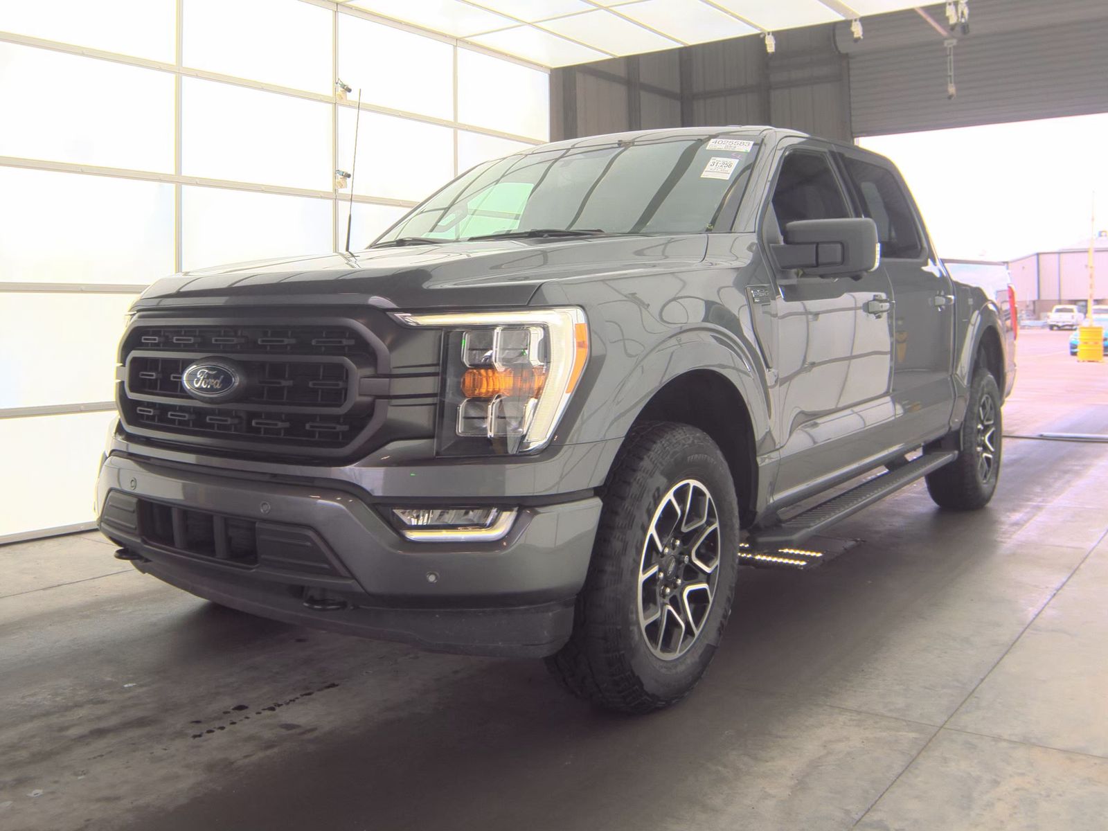 2023 Ford F-150 XLT AWD