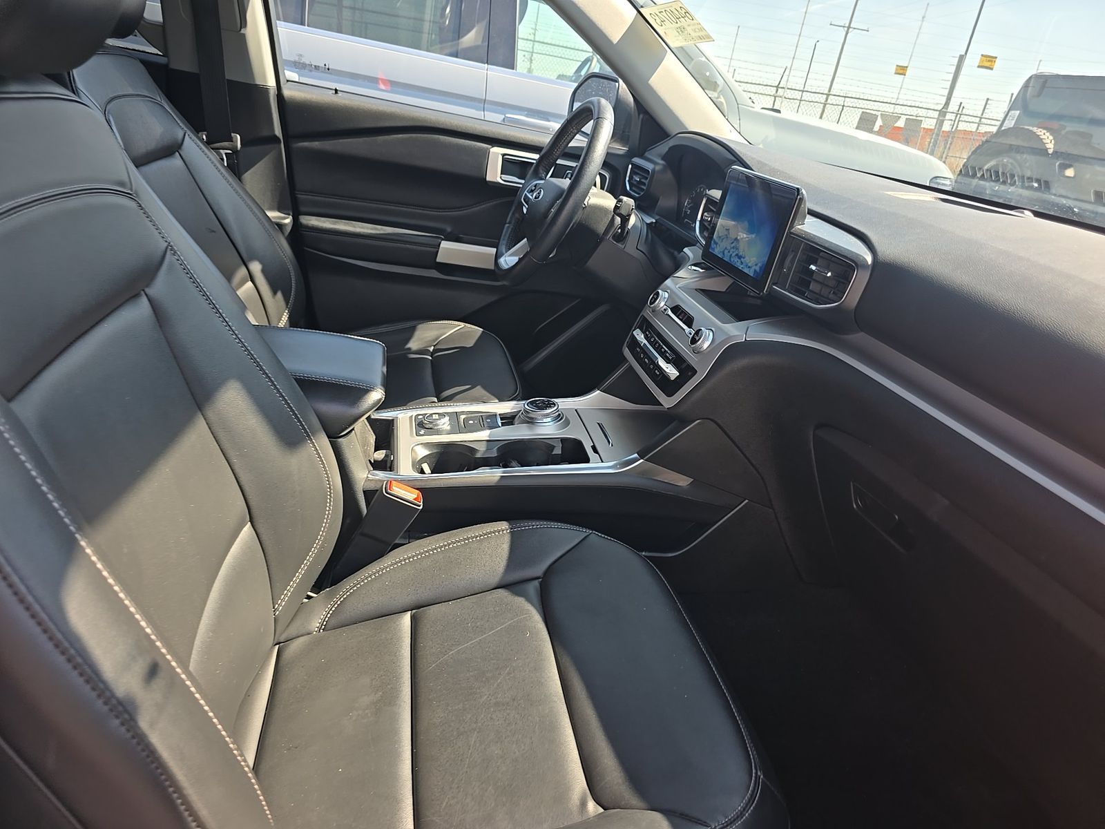 2023 Ford Explorer XLT AWD