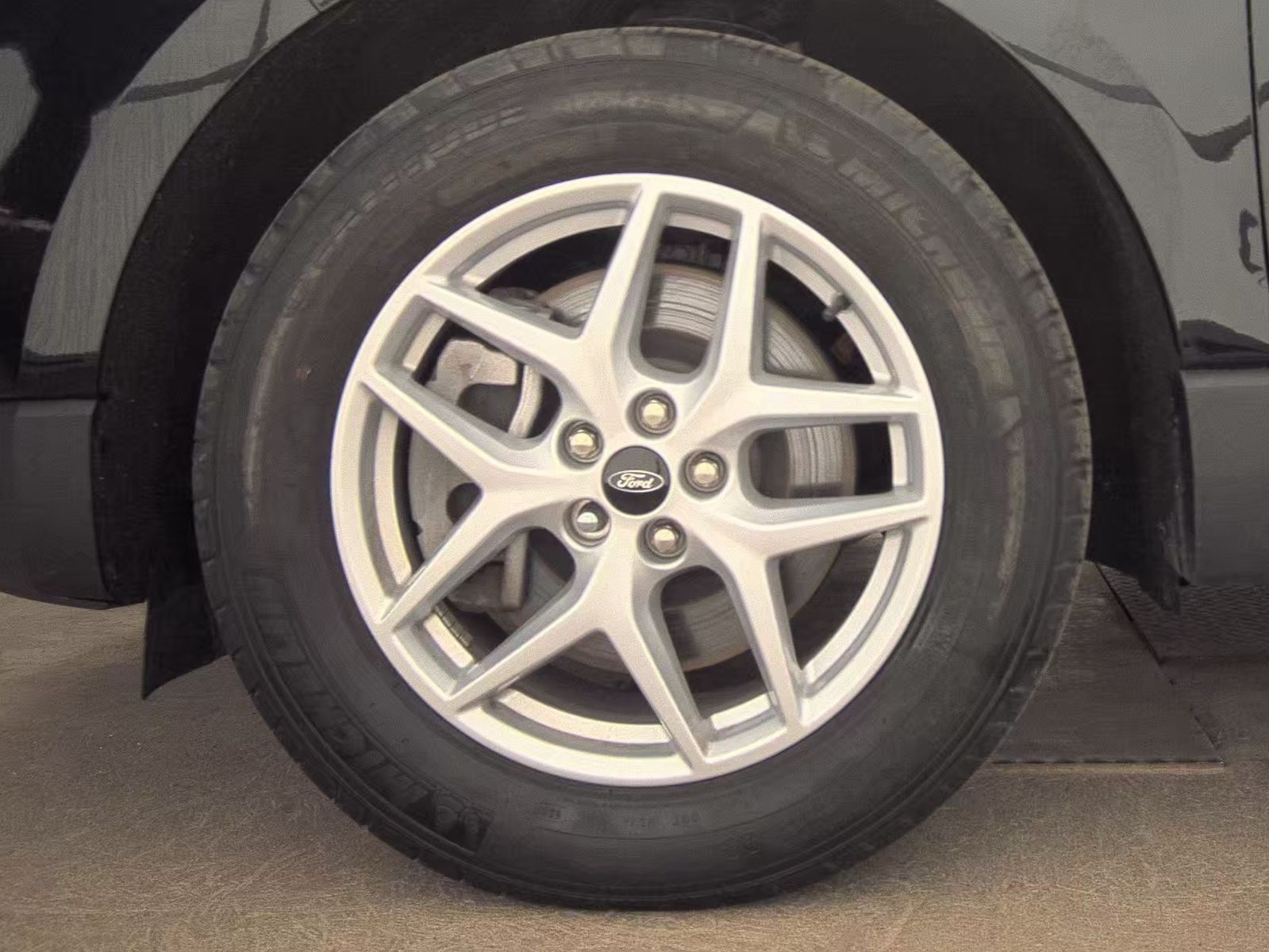 2023 Ford Edge SEL AWD