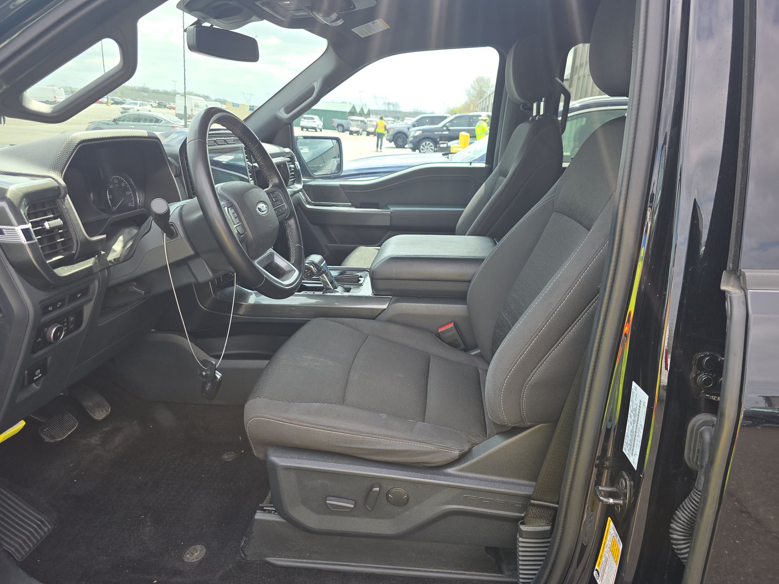 2023 Ford F-150 XLT AWD