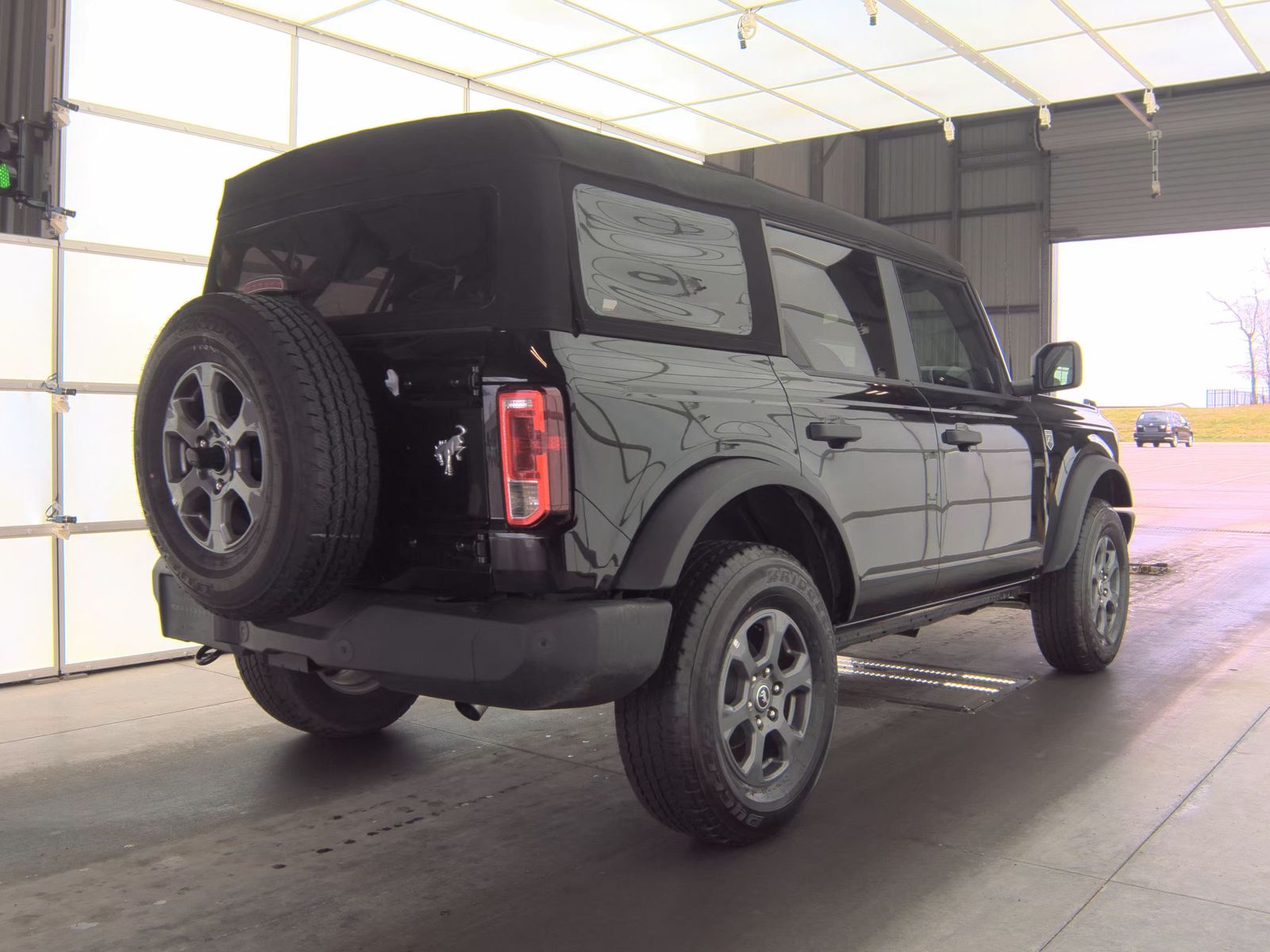 FORD BRONCO - 6