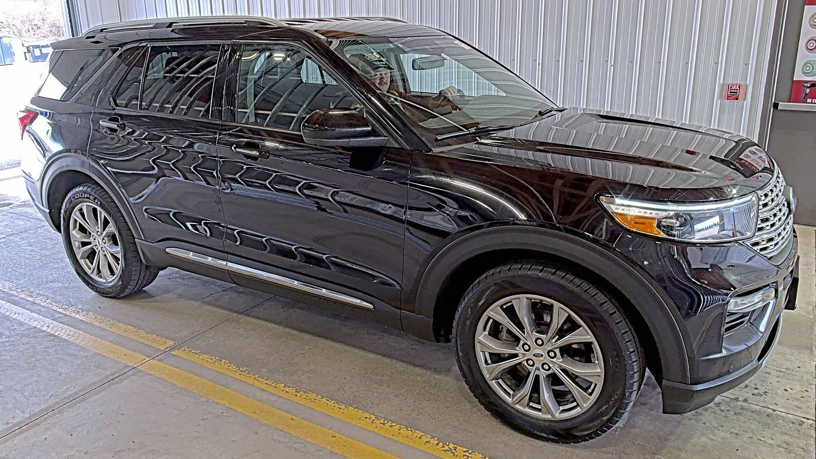 2022 Ford Explorer Limited AWD
