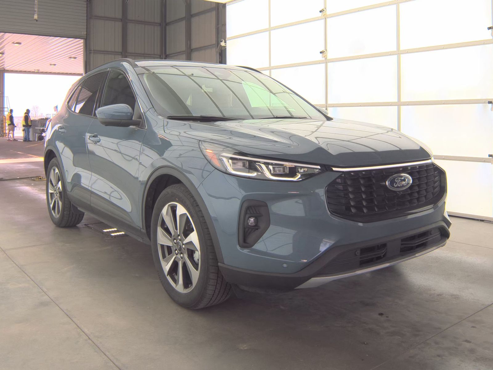 2025 Ford Escape Hybrid Platinum FWD