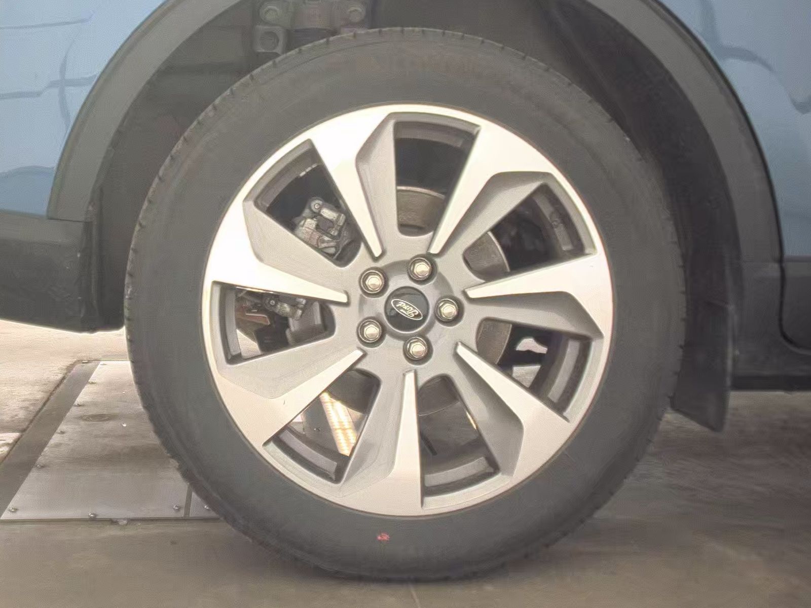 2025 Ford Escape Hybrid Platinum FWD