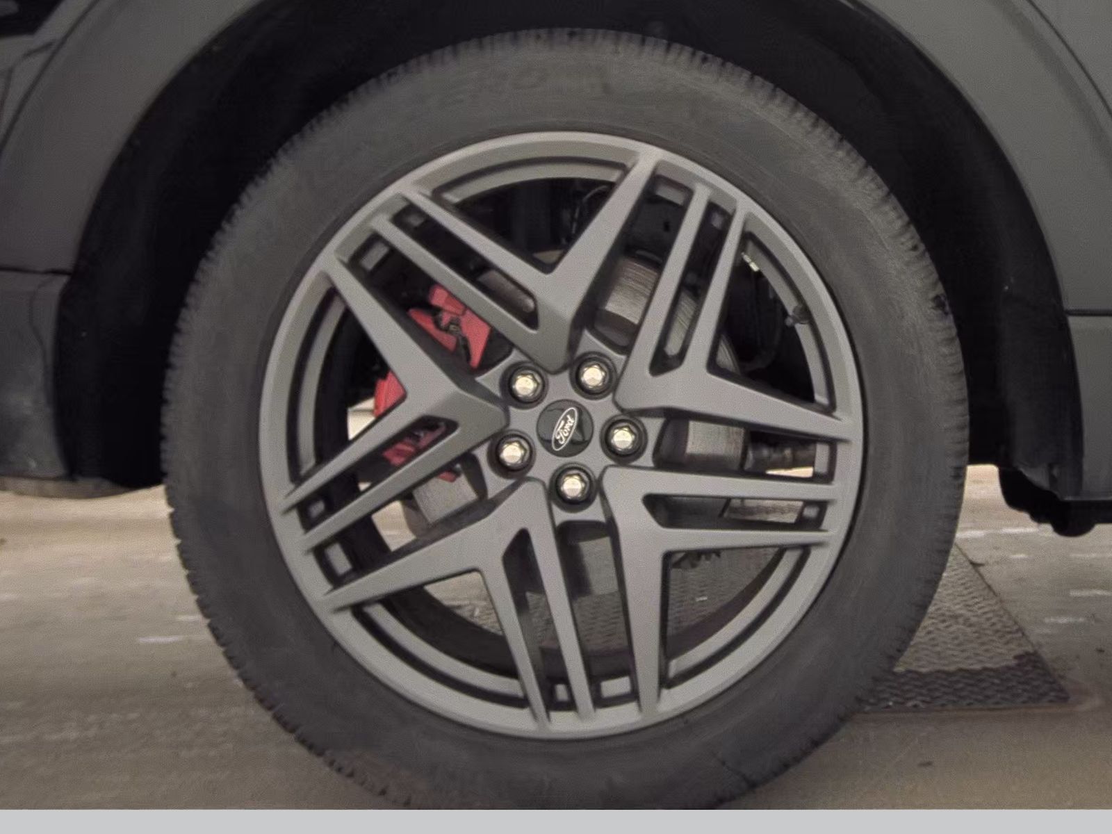 2025 Ford Explorer ST AWD