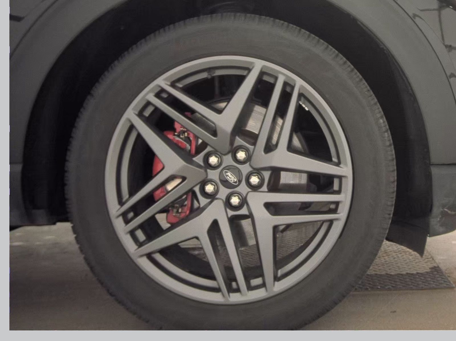 2025 Ford Explorer ST AWD