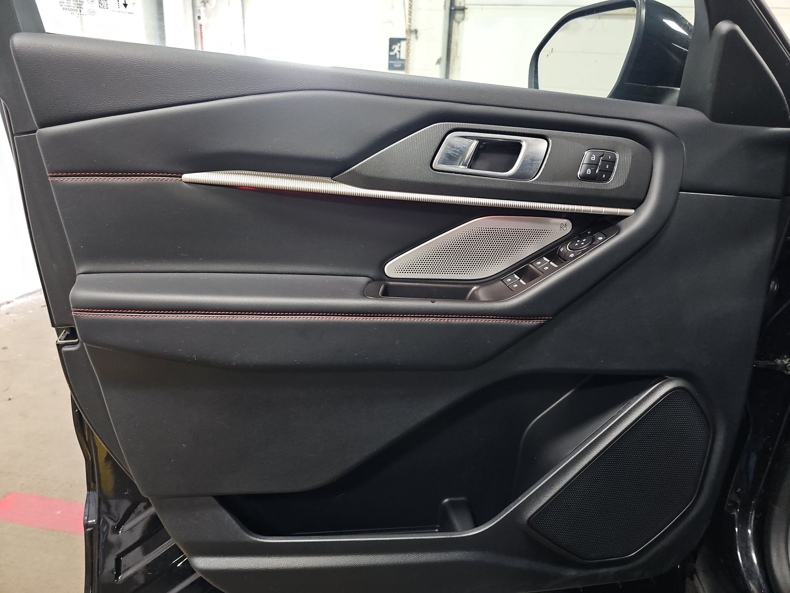 2025 Ford Explorer ST AWD