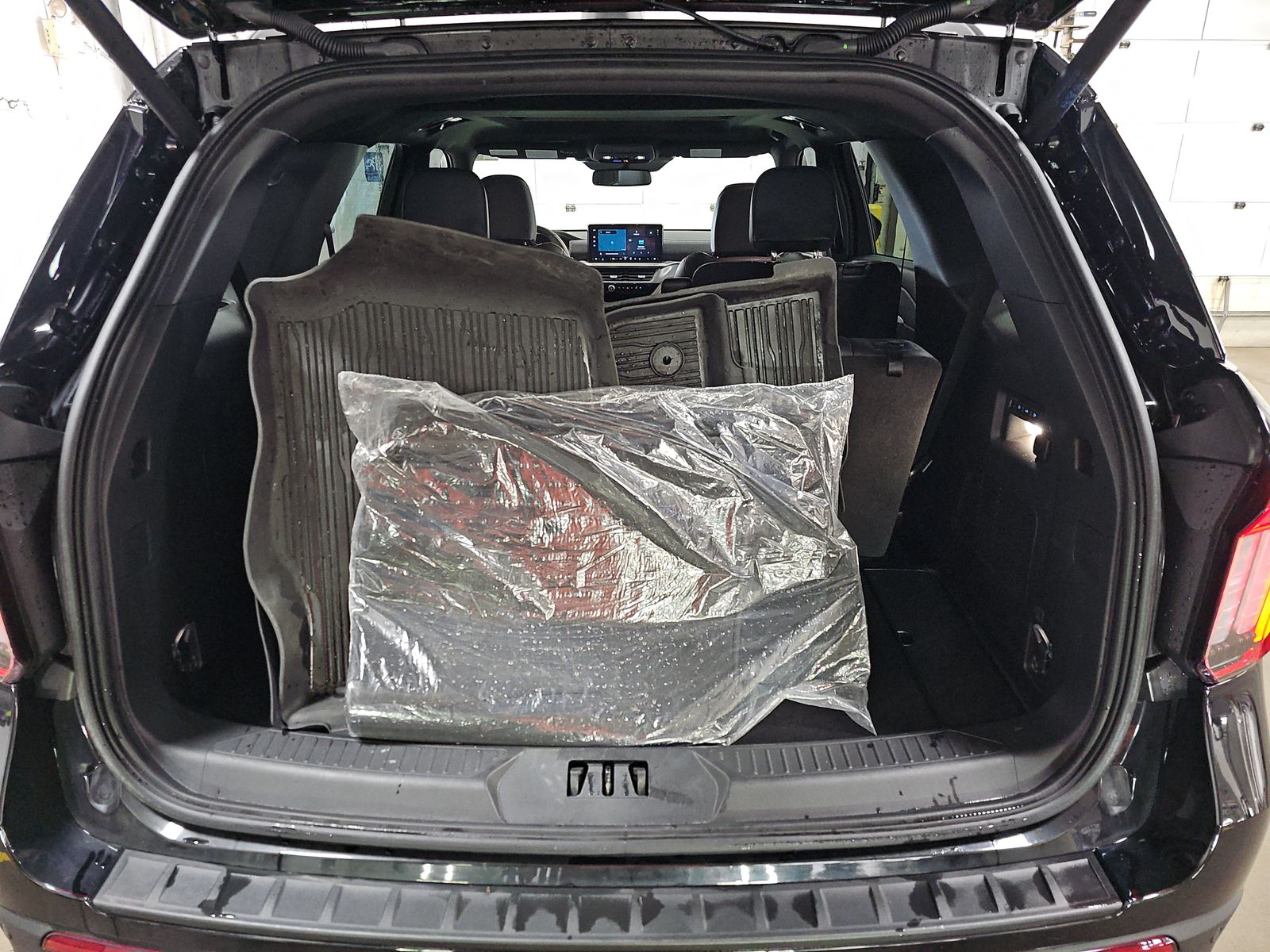 2025 Ford Explorer ST AWD