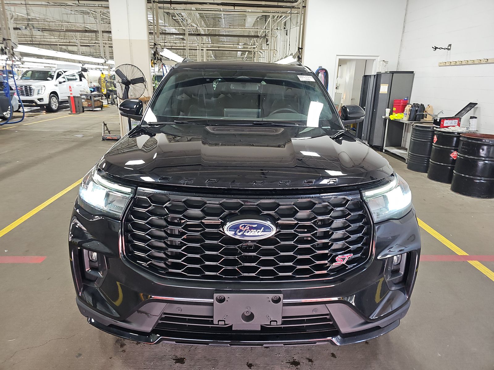 2025 Ford Explorer ST AWD