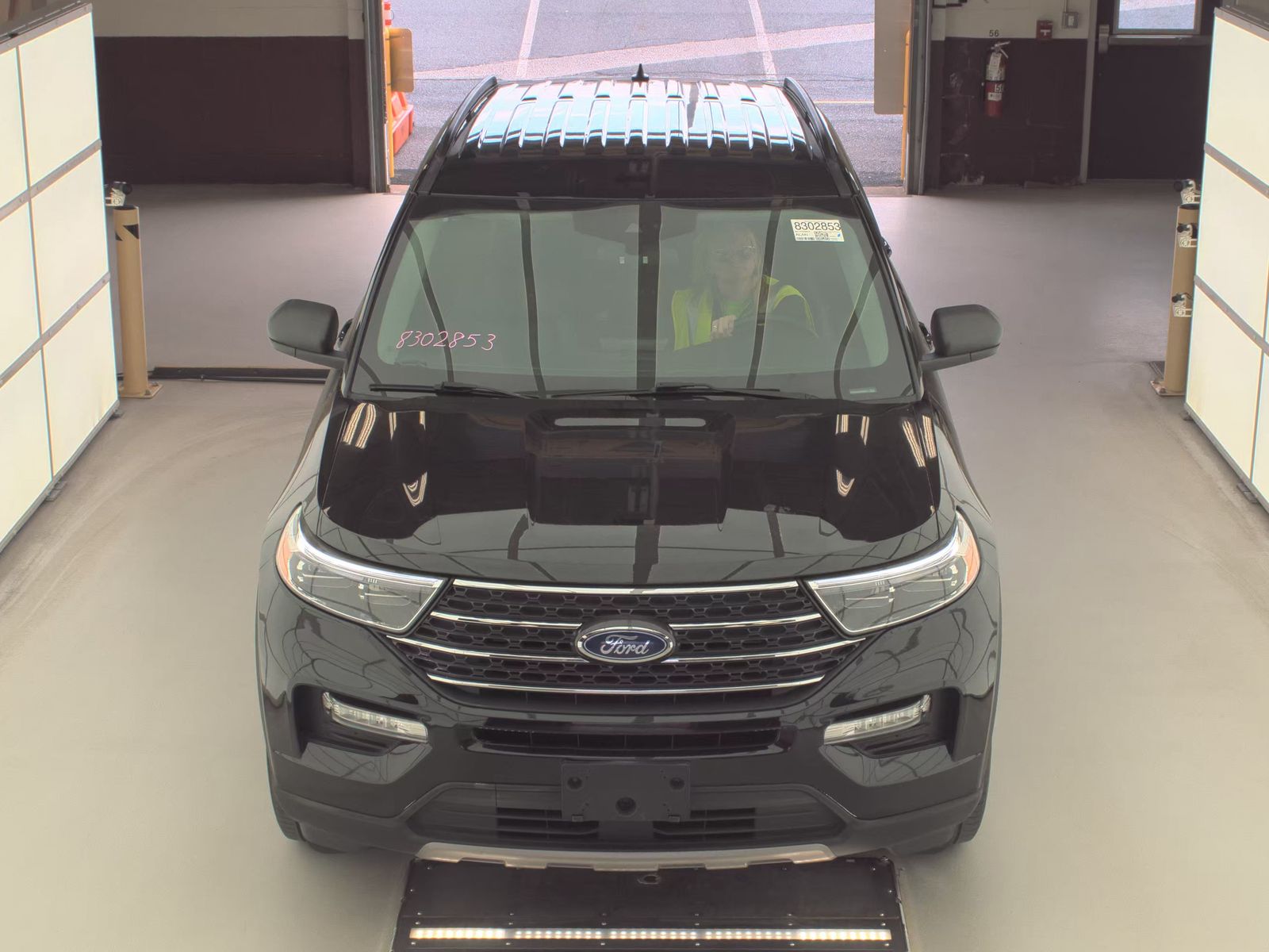 2023 Ford Explorer XLT AWD