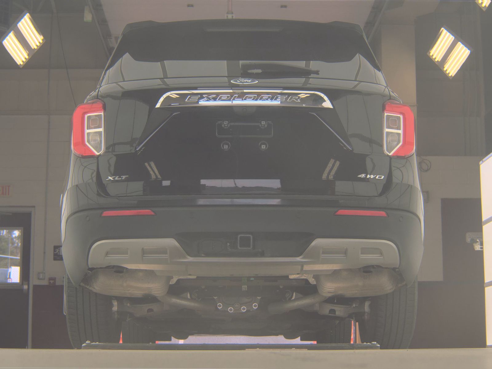 2023 Ford Explorer XLT AWD