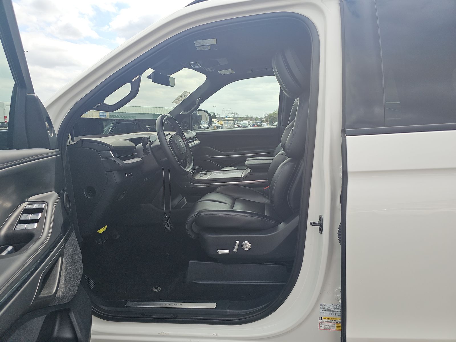 2025 Lincoln Navigator Reserve AWD