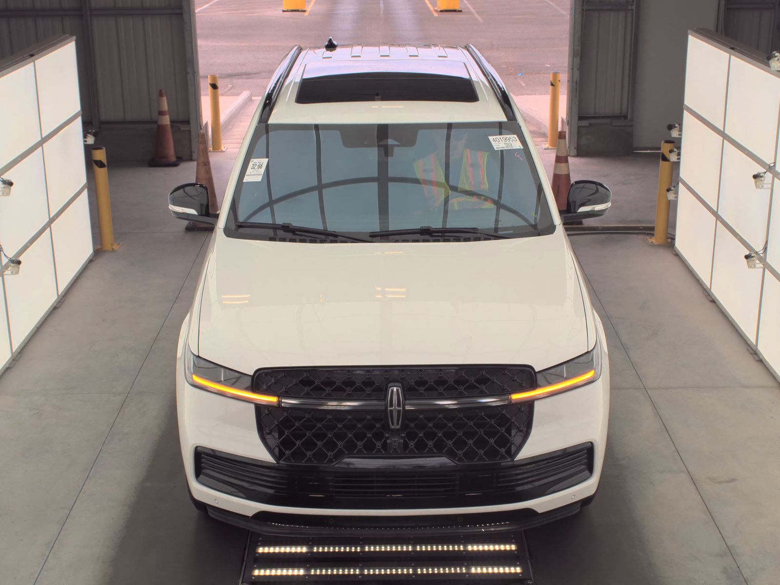 2025 Lincoln Navigator Reserve AWD