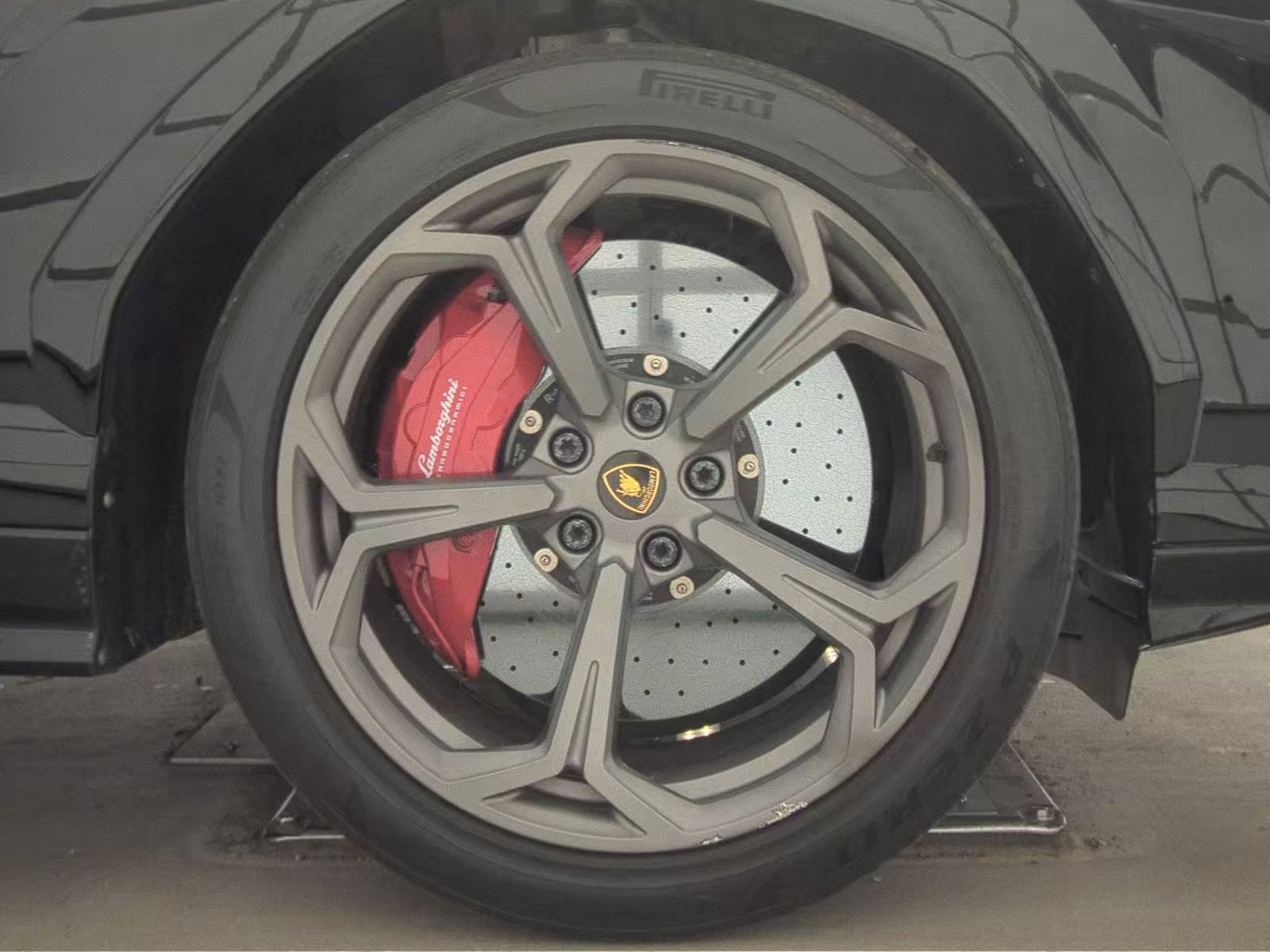 2022 Lamborghini Urus Pearl Capsule AWD