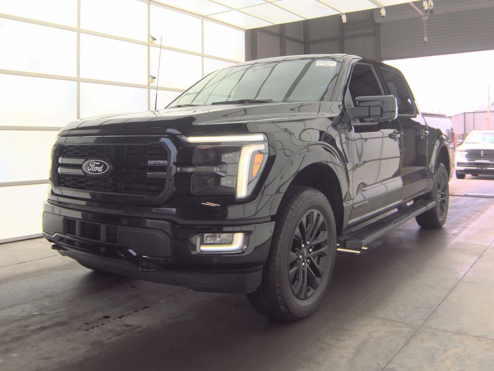 2024 Ford F-150 Hybrid Lariat AWD