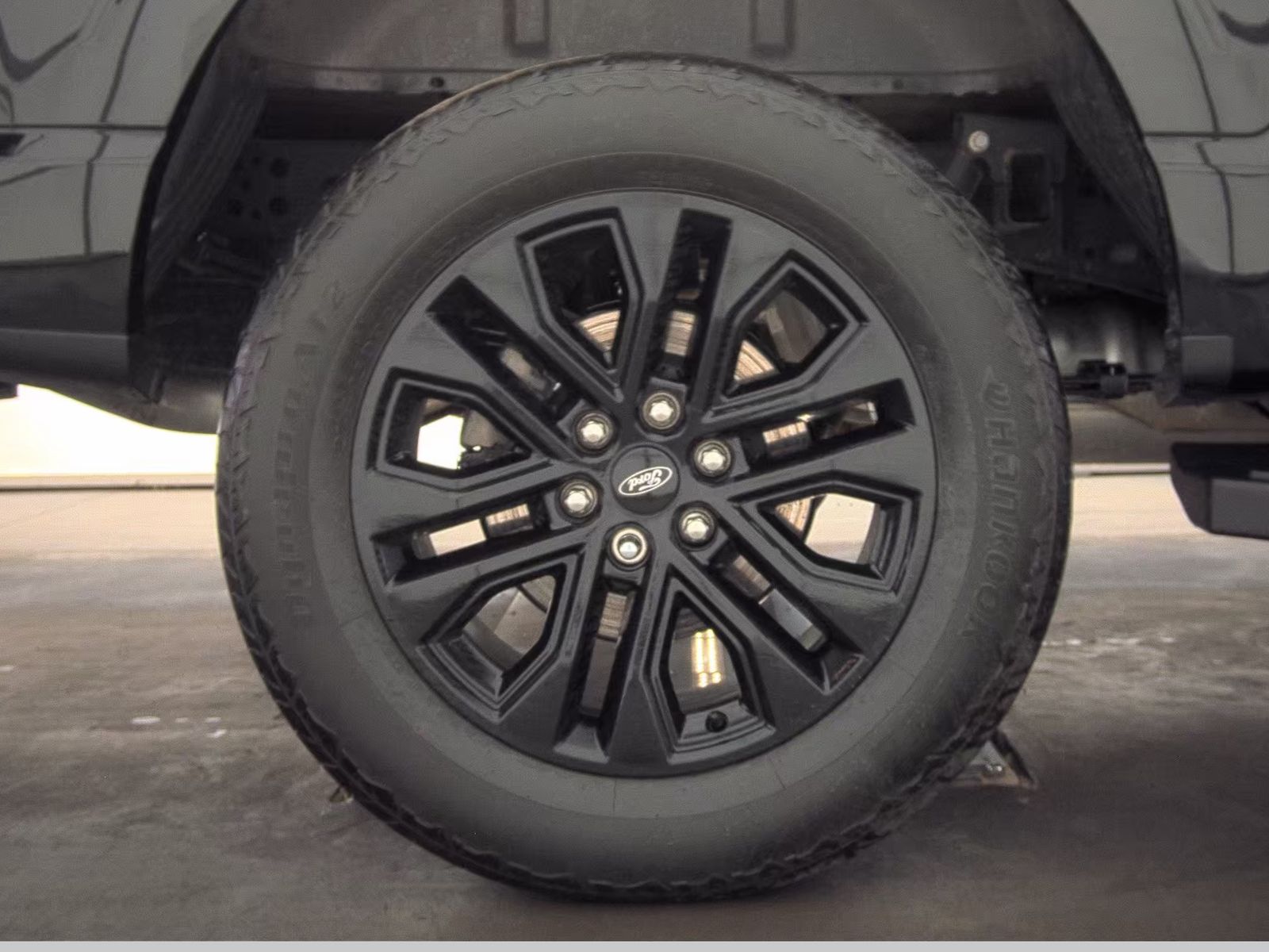 2024 Ford F-150 Hybrid Lariat AWD