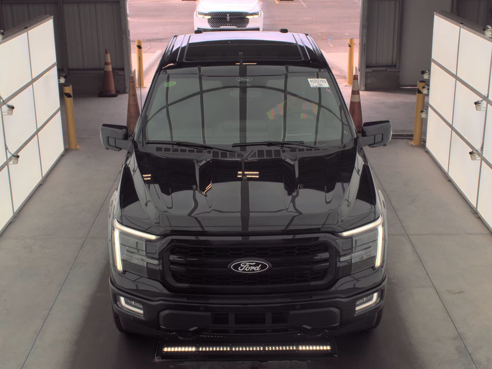 2024 Ford F-150 Hybrid Lariat AWD