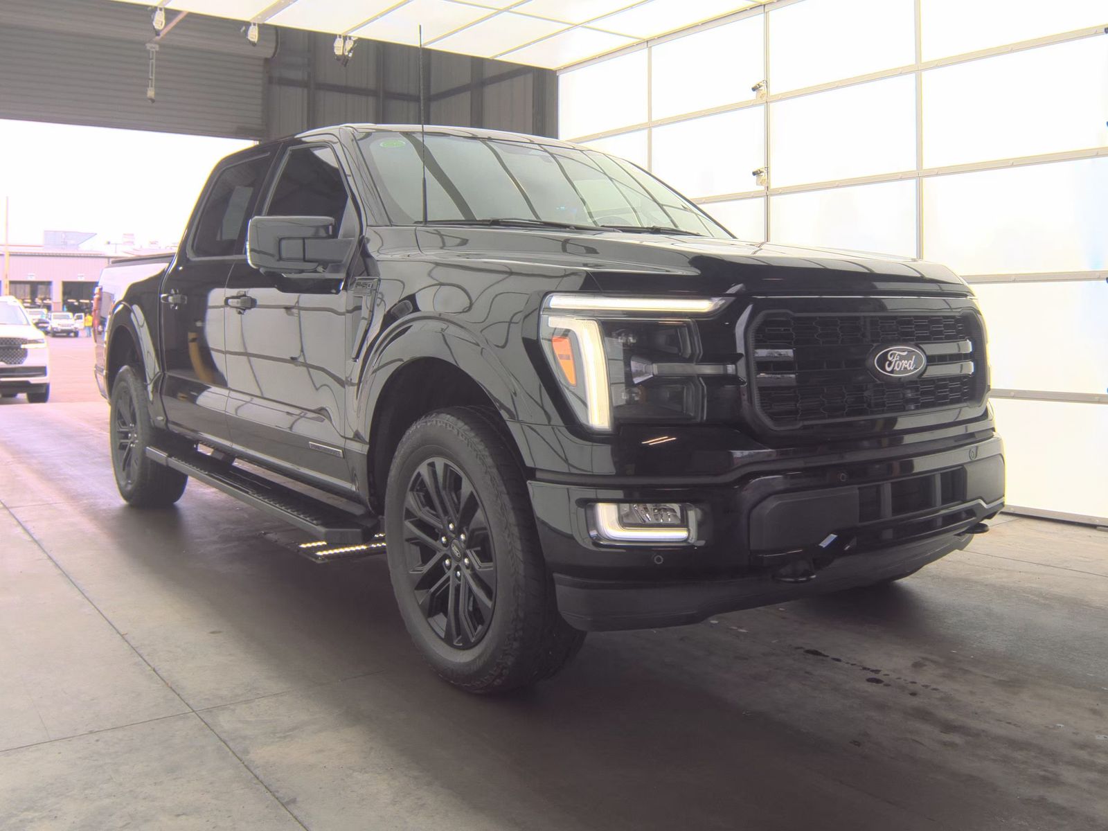 2024 Ford F-150 Hybrid Lariat AWD