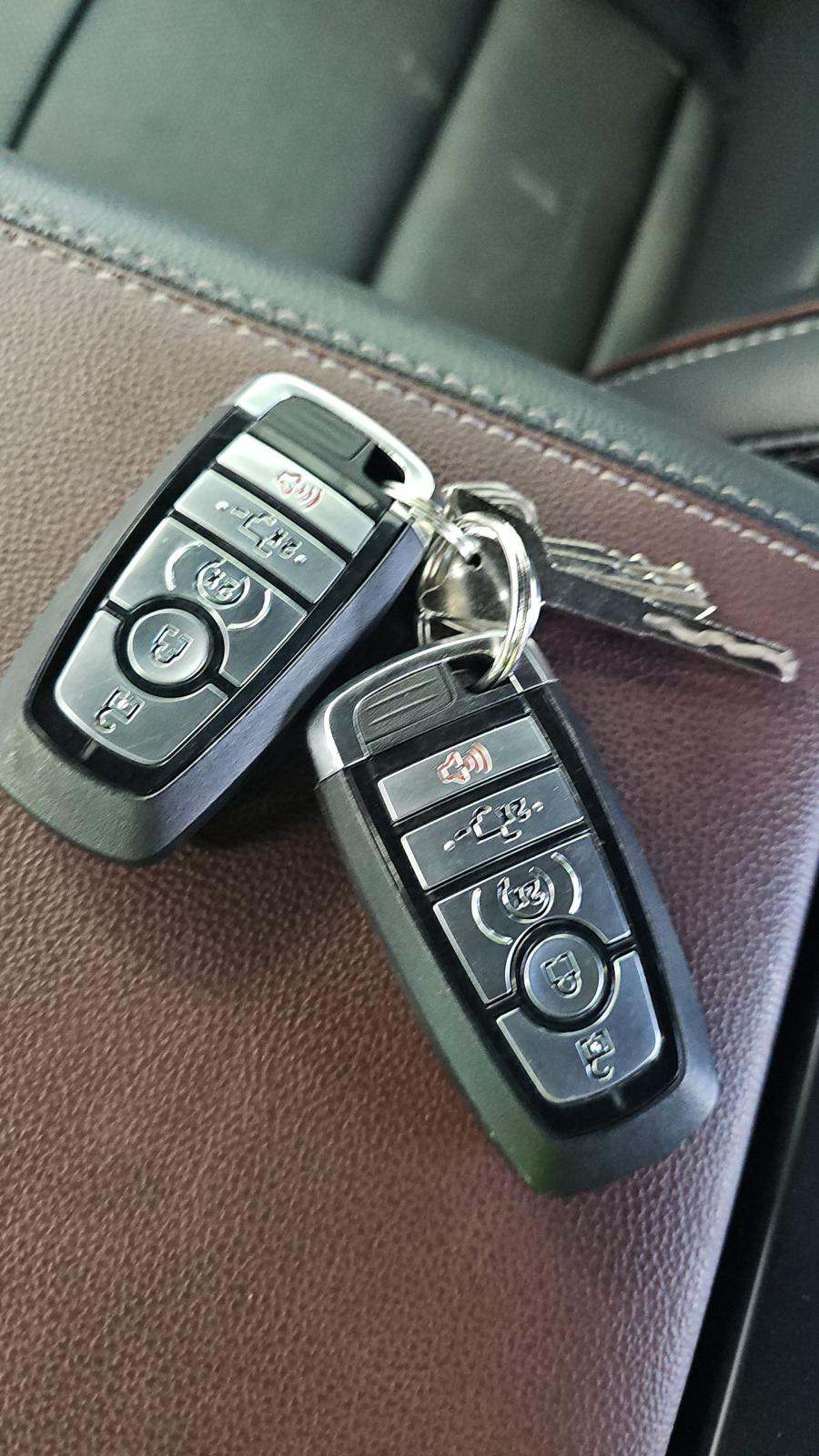 2023 Ford F-150 Hybrid Lariat AWD