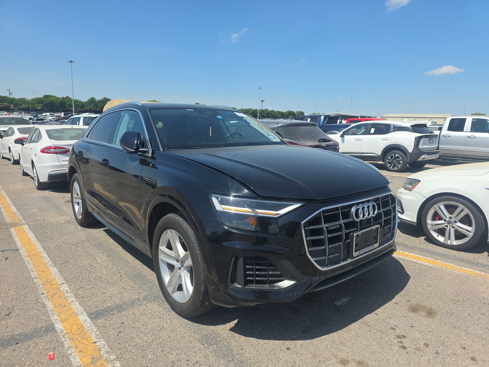 2021 Audi Q8 Premium AWD