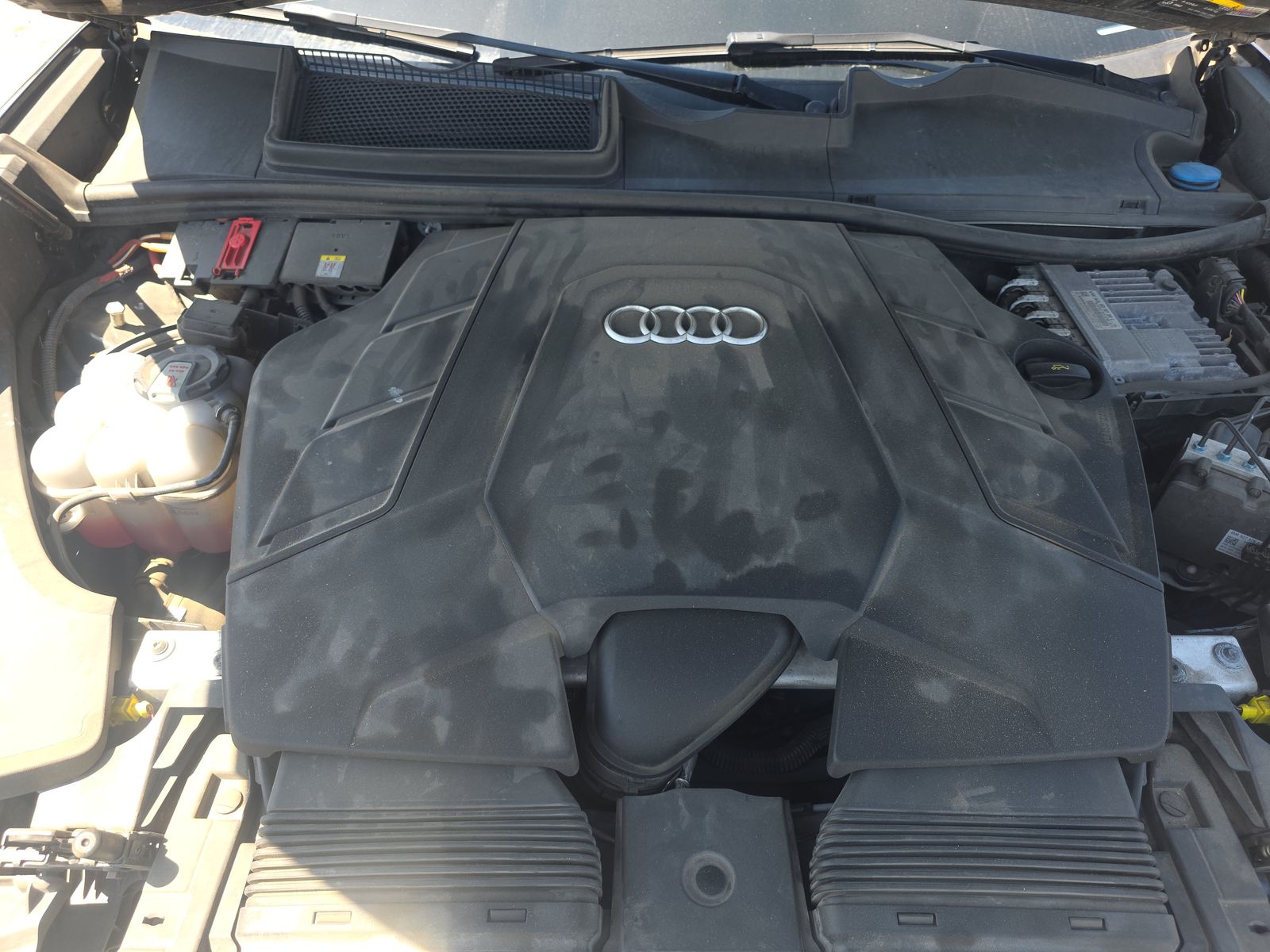 2021 Audi Q8 Premium AWD