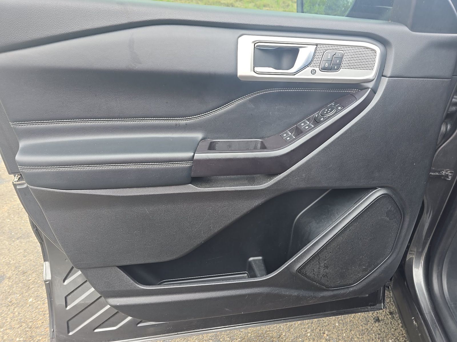 2020 Ford Explorer Limited RWD