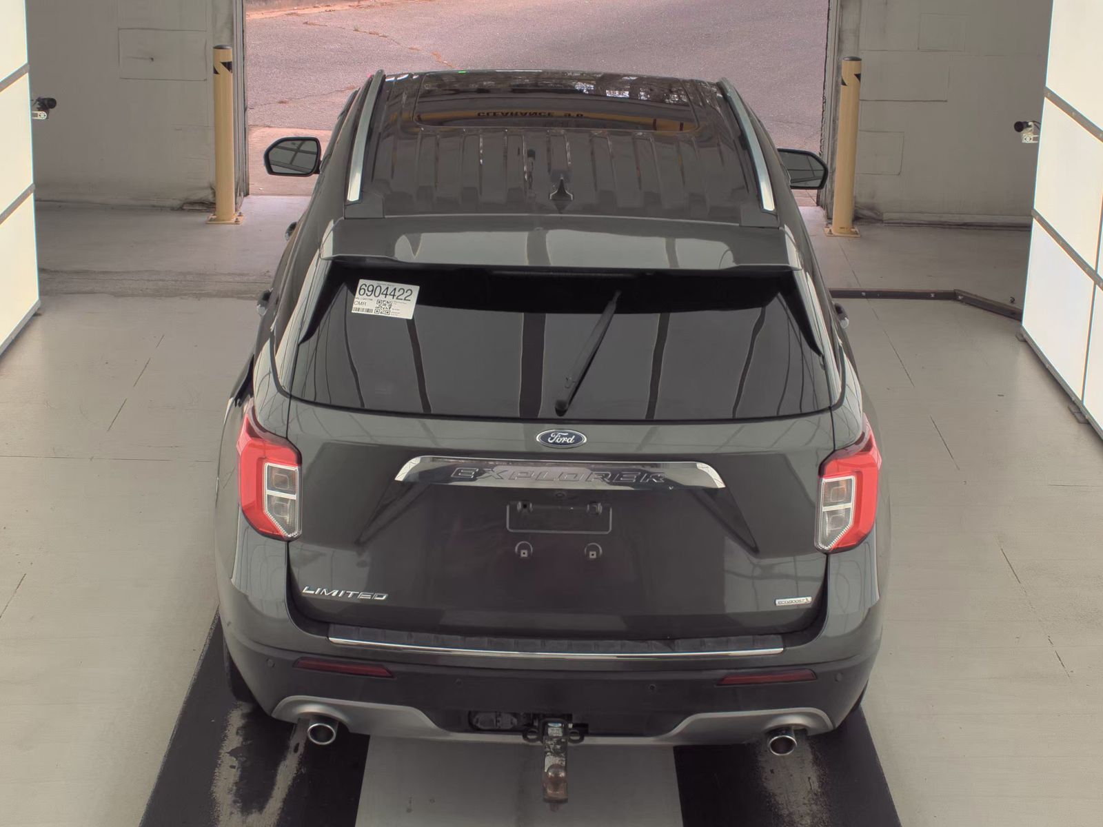 2020 Ford Explorer Limited RWD