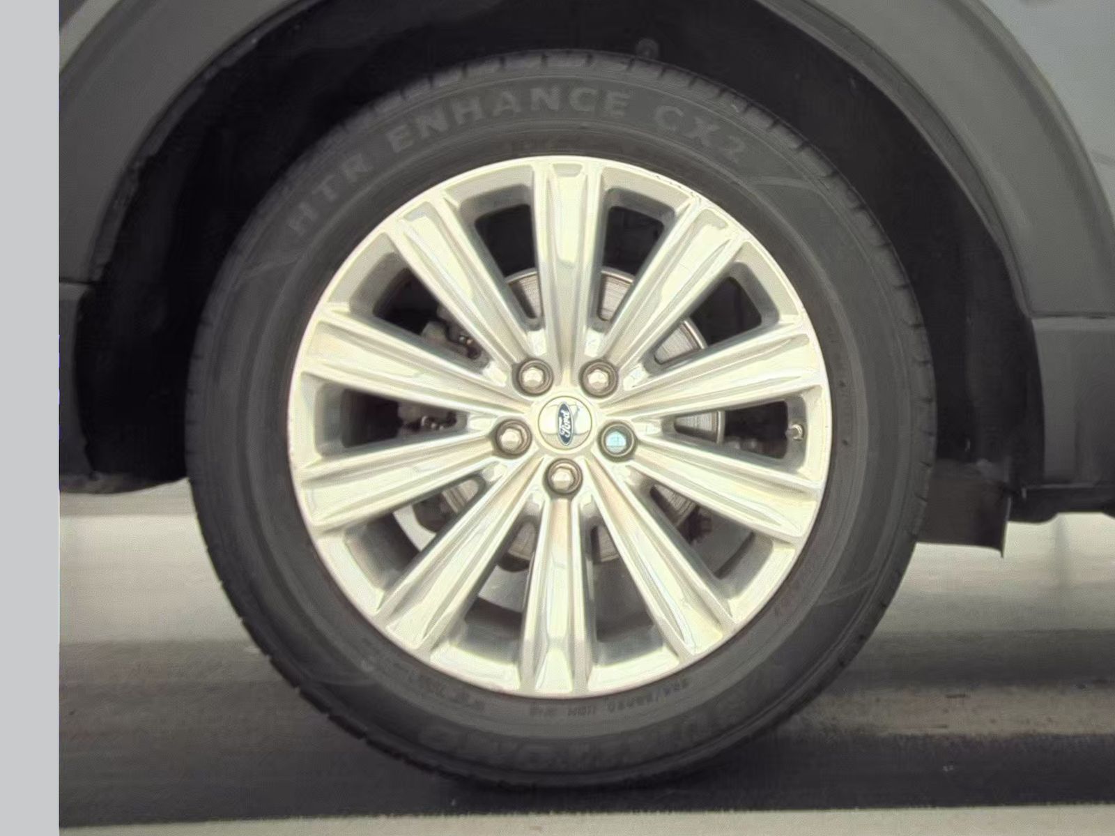 2020 Ford Explorer Limited RWD